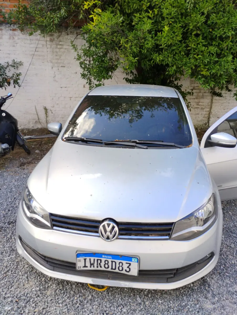 LOTE 001 - VEÍCULO VW/VOYAGE CL MB, ano/modelo 2015/2016